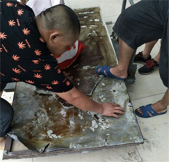 CT室防輻射鉛門如何選擇性價比高的生產(chǎn)廠家1